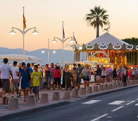 Spécial Golf De 2 à 4 Pers Classé 4 étoiles * Saint-Raphaël